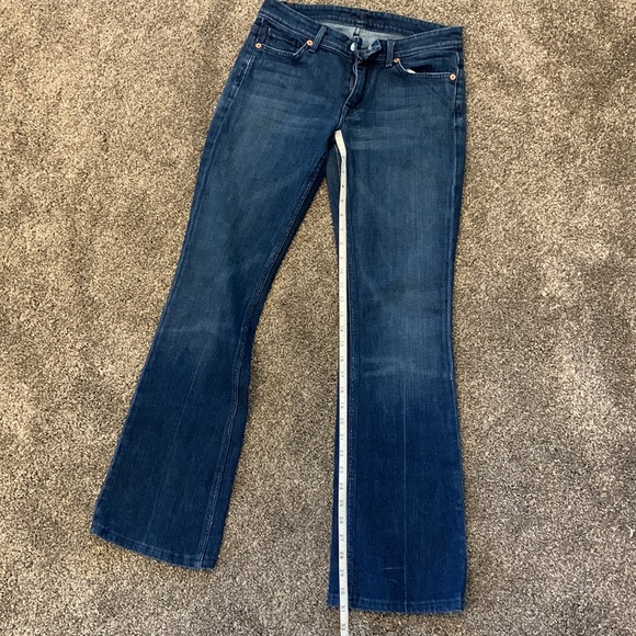 7 for all mankind. Size 28 - Picture 3 of 4